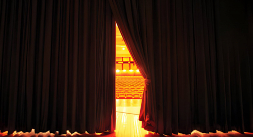 Il sipario si alza sul mondo: la magia e il valore della Giornata Mondiale del Teatro